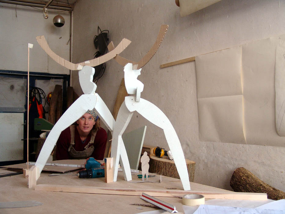 Agnes Keil, Entstehungsprozess `Miteinander´  Skulptur und Platzinszenierung